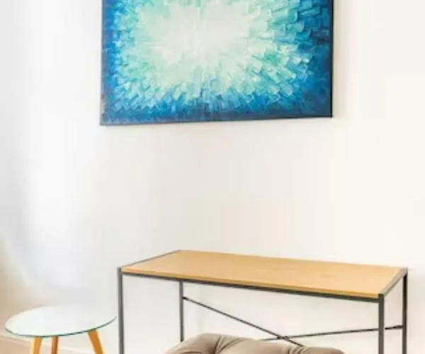 Grosszuegige 185m2-altbauwohnung In Bestlage 7zimmer-2baeder-2kuechen-2wcs * Hamburg-Harburg